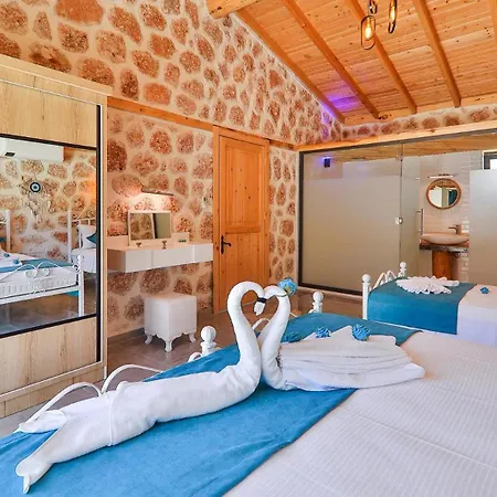Happiness Villa *