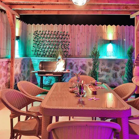 Villa Happiness *